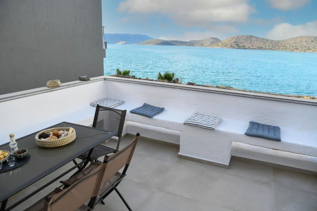 At Coast Apartment Elounda  Exterior photo