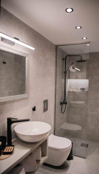 At Coast Apartment Elounda  Exterior photo